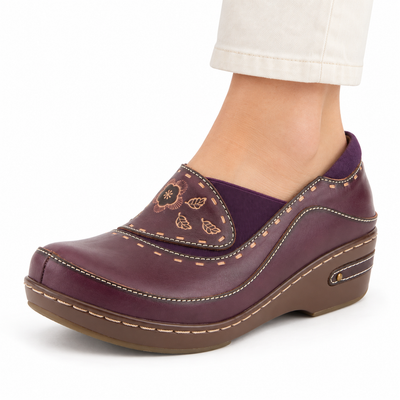 L'Artiste Burbank in Purple, on-foot styling on white; AI-generated model illustration