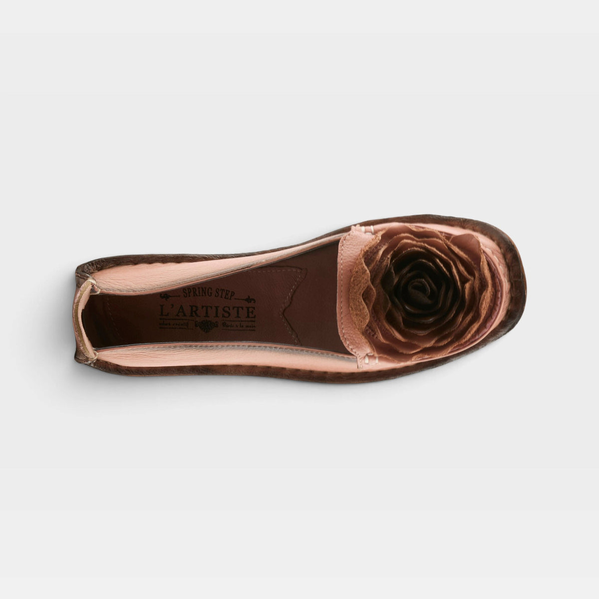 L'Artiste Dezi Pink flat, overhead view; original manufacturer photograph