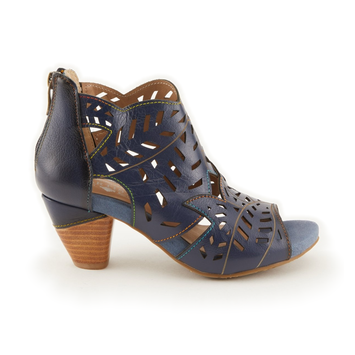 L'Artiste Icon Navy sandals, pair, side view
