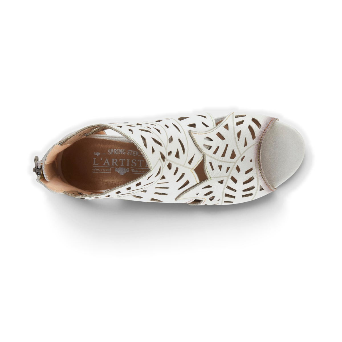 L'Artiste Icon Off White sandal, overhead view; original manufacturer product photograph