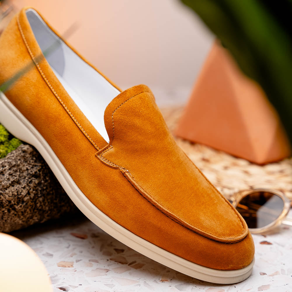 Zelli Italia Men's 16-621-CGN LIVORNO Sueded Italian Goatskin Loafer Cognac