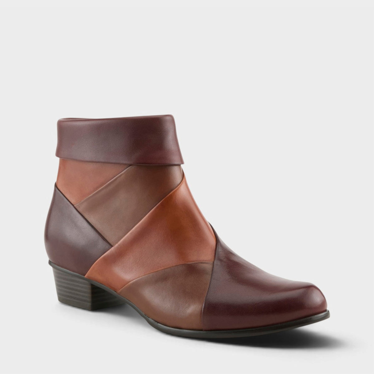 Mayvilla Camel Multi boot, front three-quarter