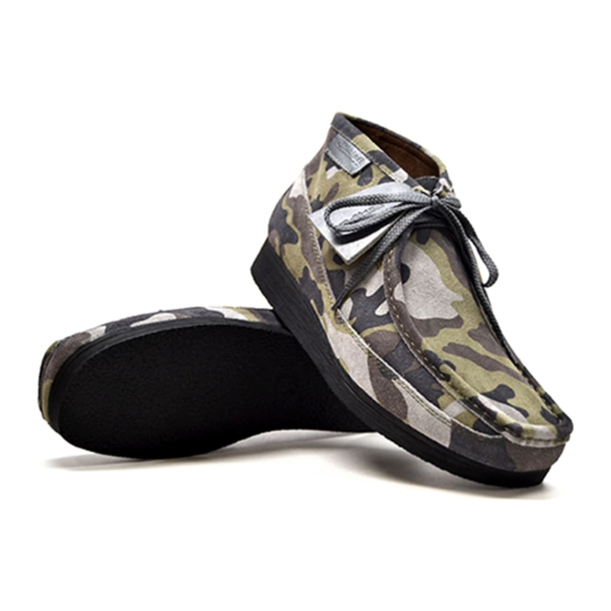 British Walkers New Castle men's Green Camo ankle boots, pair and outsole view