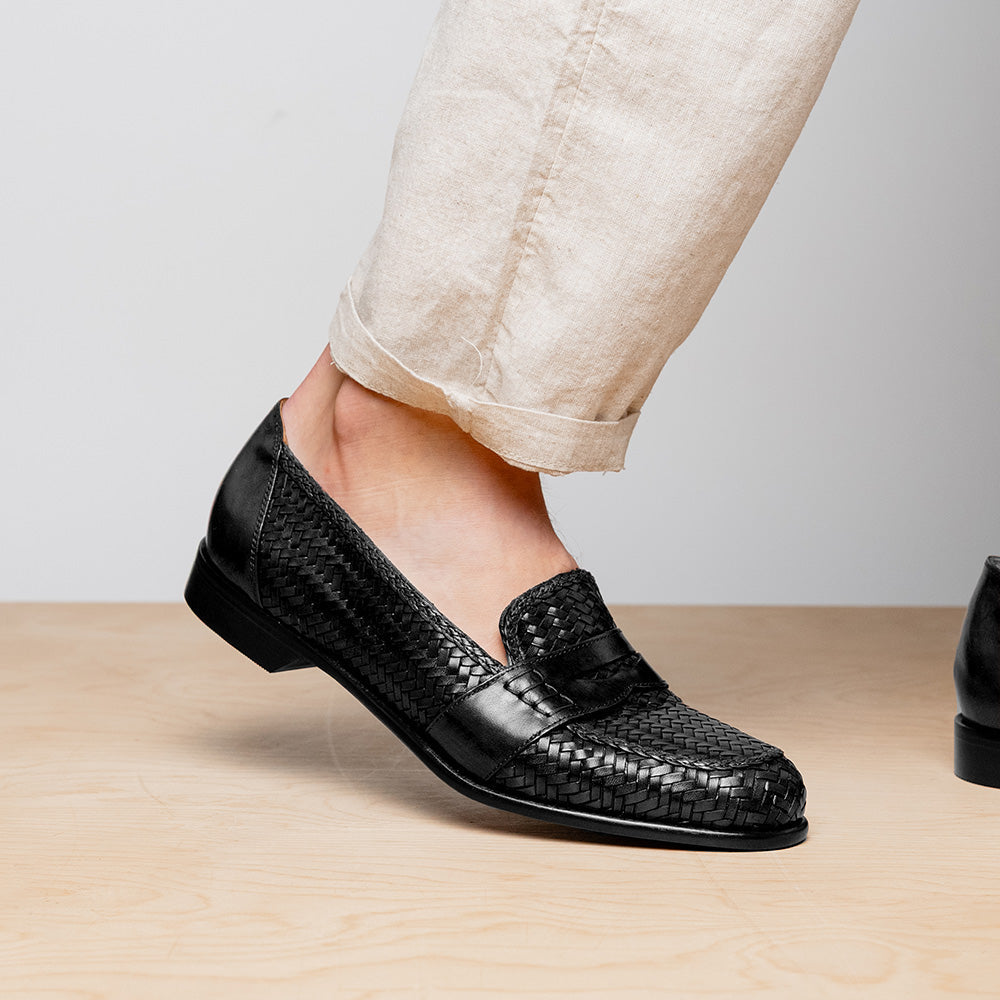 Zelli Italia 15-585-BLK NICOLA Italian Calfskin Basketweave, Black Lifestyle View