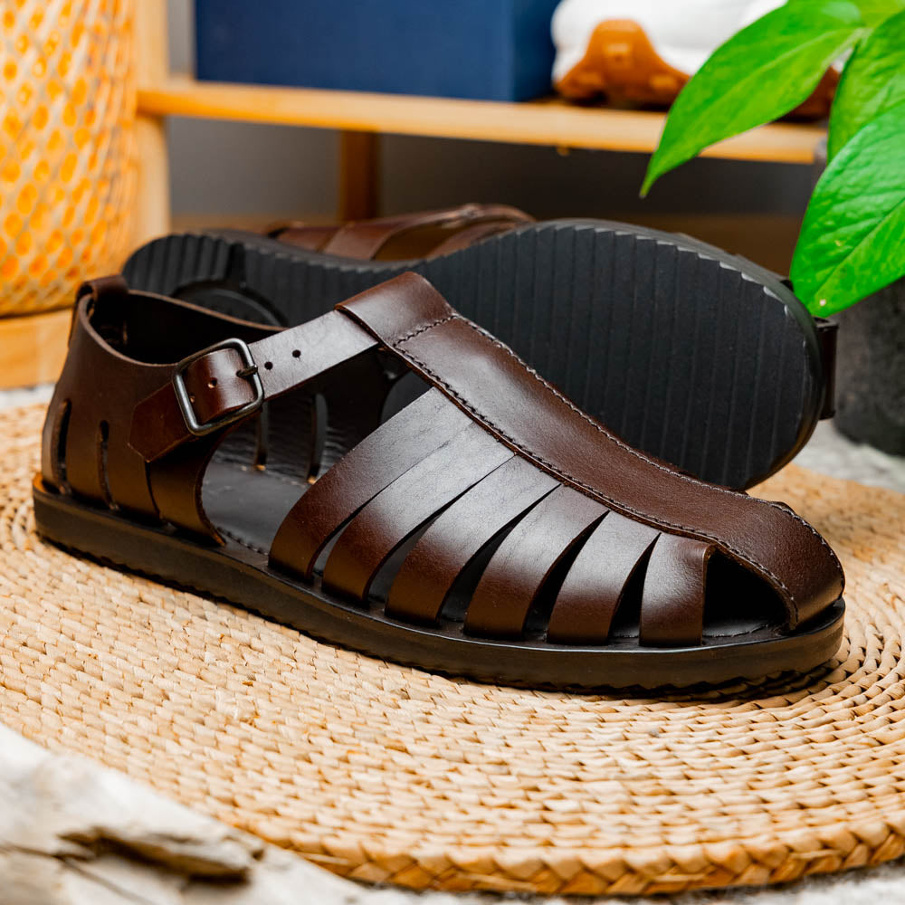 Zelli Italia 05-110-BRN PESCA Calfskin Strap-On Sandal, Brown Top View