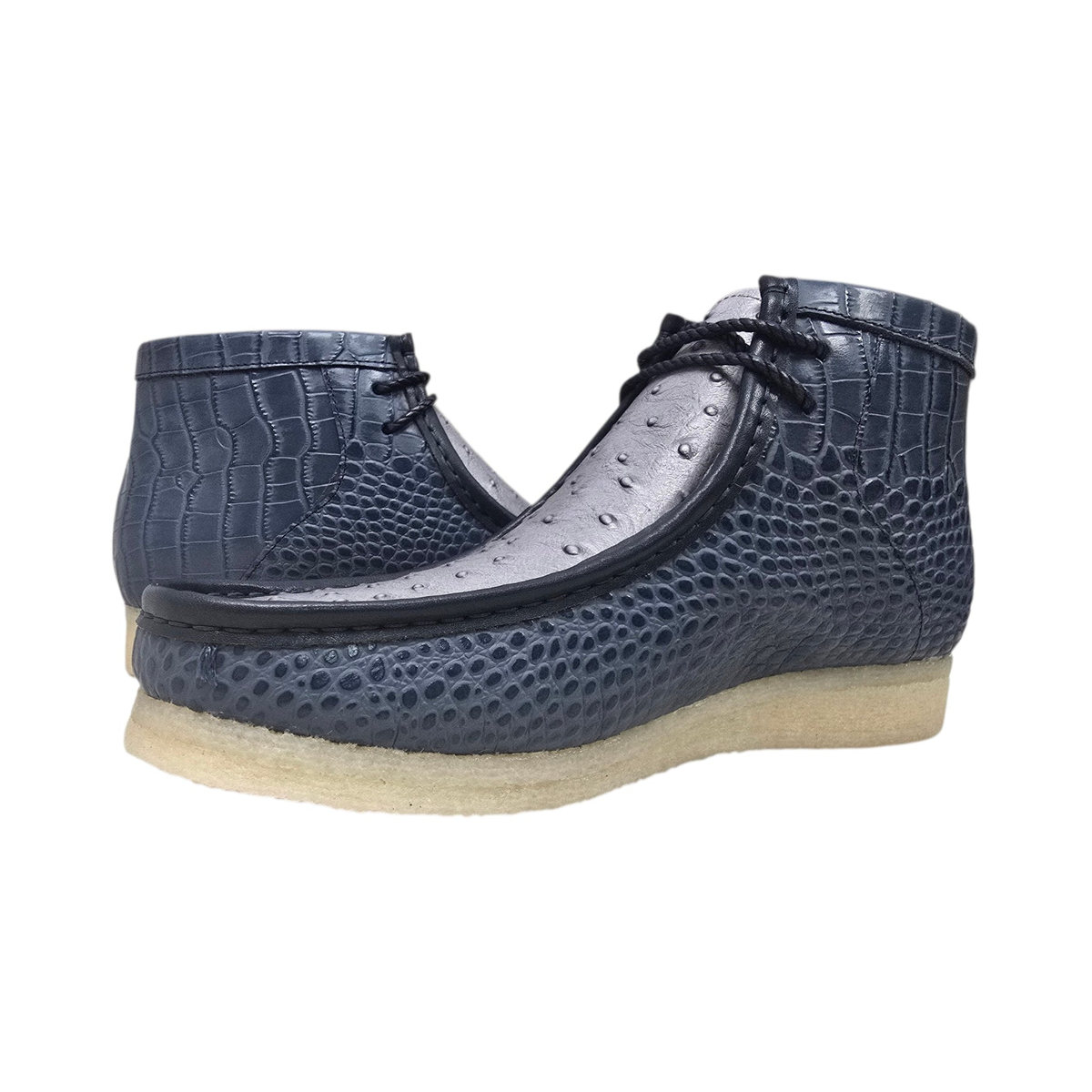 British Walkers Walker Royal Gator chukka boots in navy and powder blue, pair at a three-quarter angle