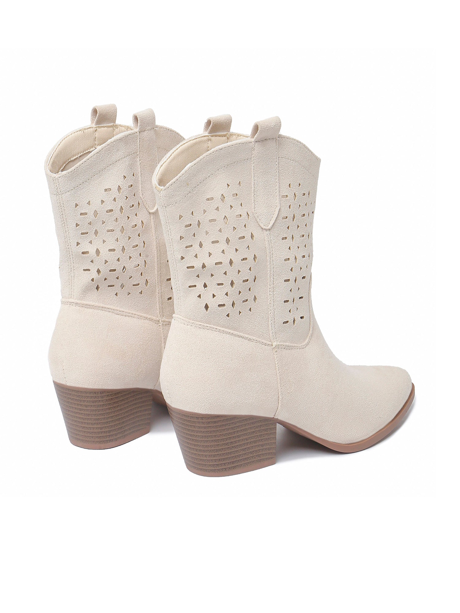 Saloon | Cream Suede