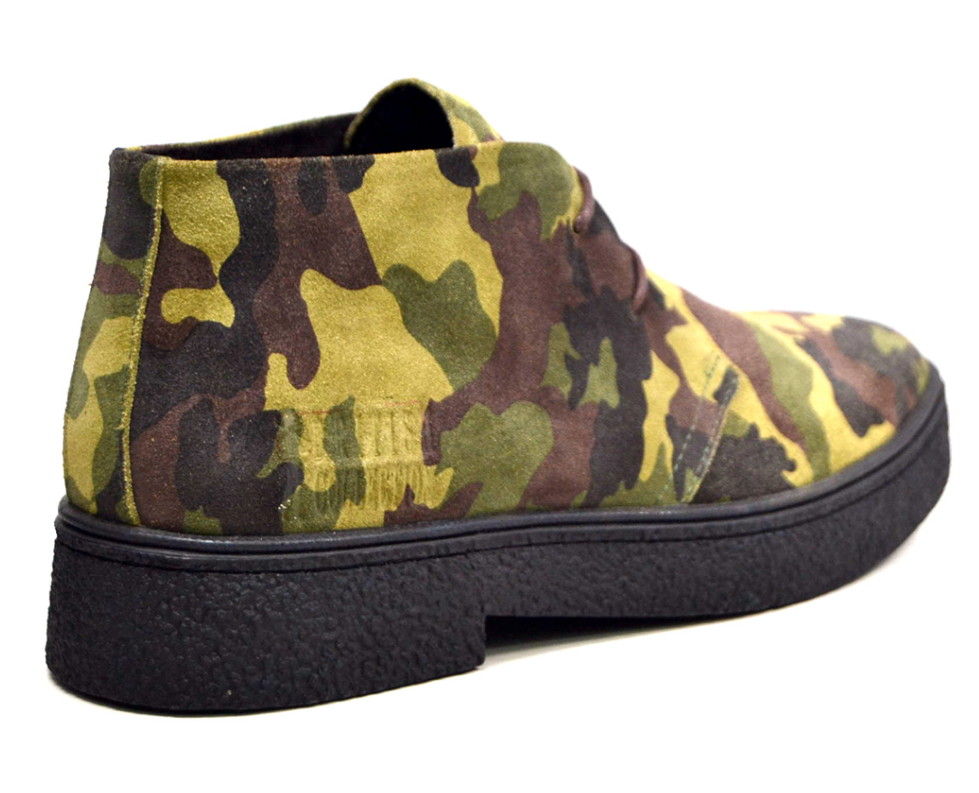 British Walkers Classic Playboy Men's Suede Camouflage Chukka Boots view 8