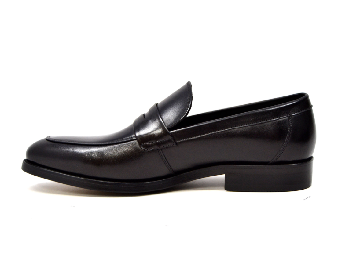 British Walkers Berlin Men's Sleek Black Leather Slip On Dress Shoes view 5