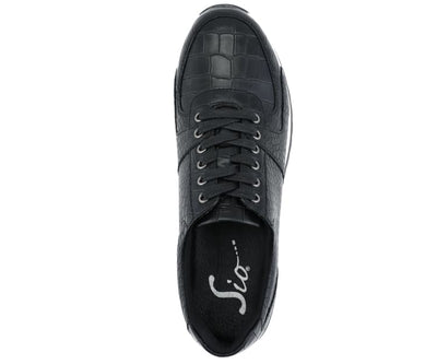 Maverick Black