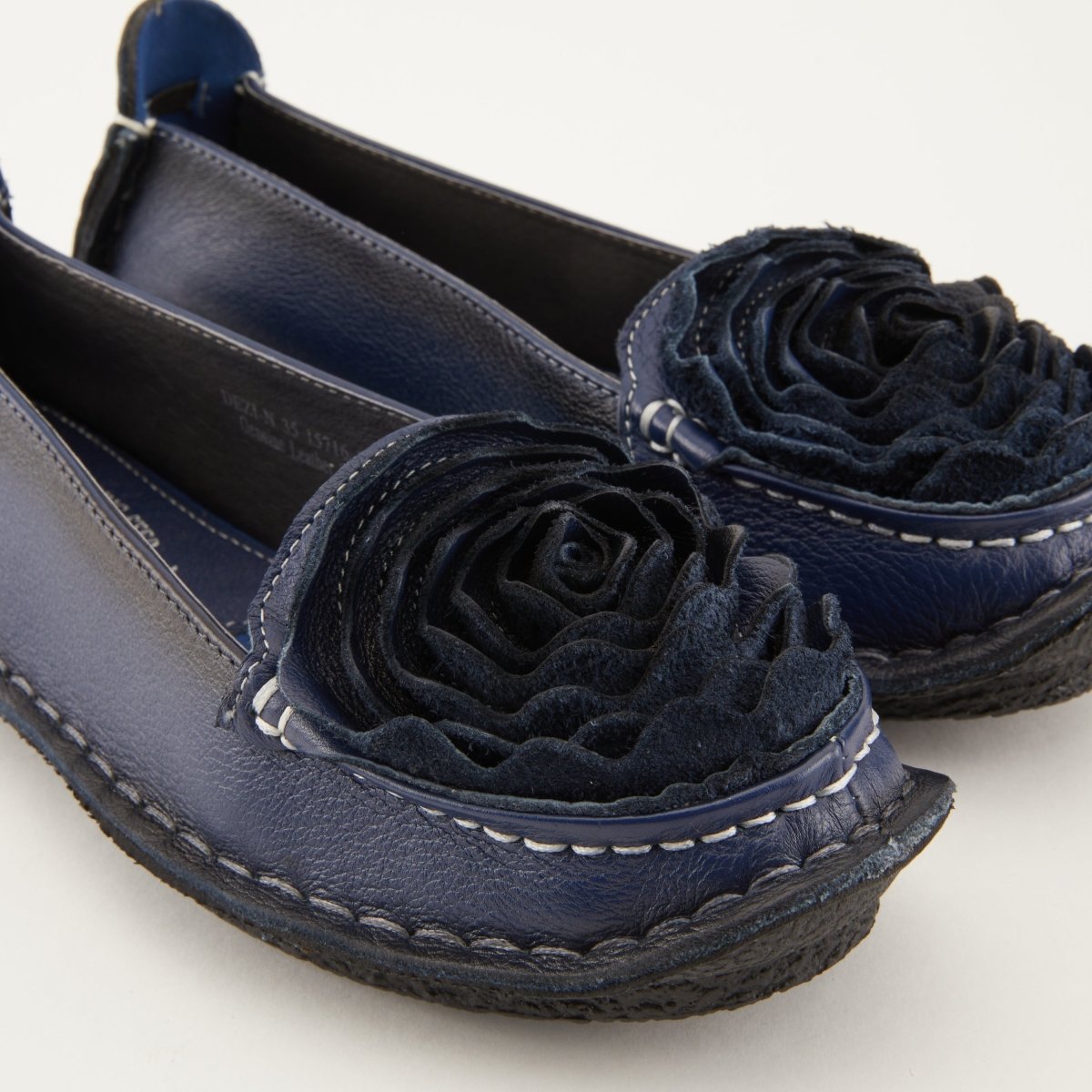 Spring Step Shoes L'Artiste Dezi Women's Handpainted Leather Shoes