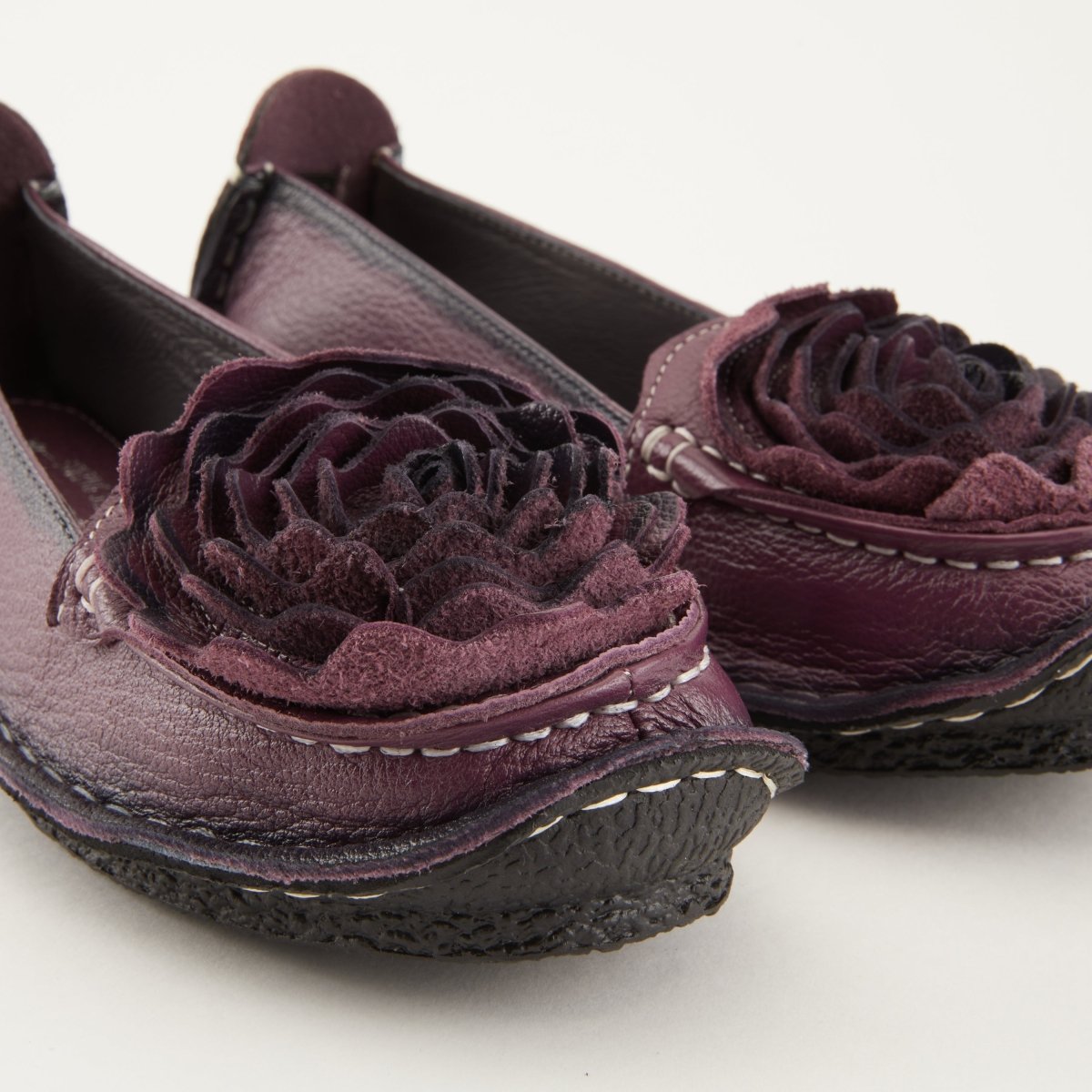 Spring Step Shoes L'Artiste Dezi Women's Handpainted Leather Shoes