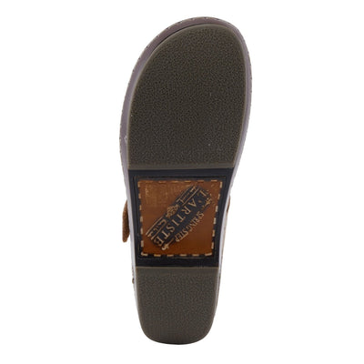 Spring Step Shoes L'Artiste Flochino Women's Comfort Clogs