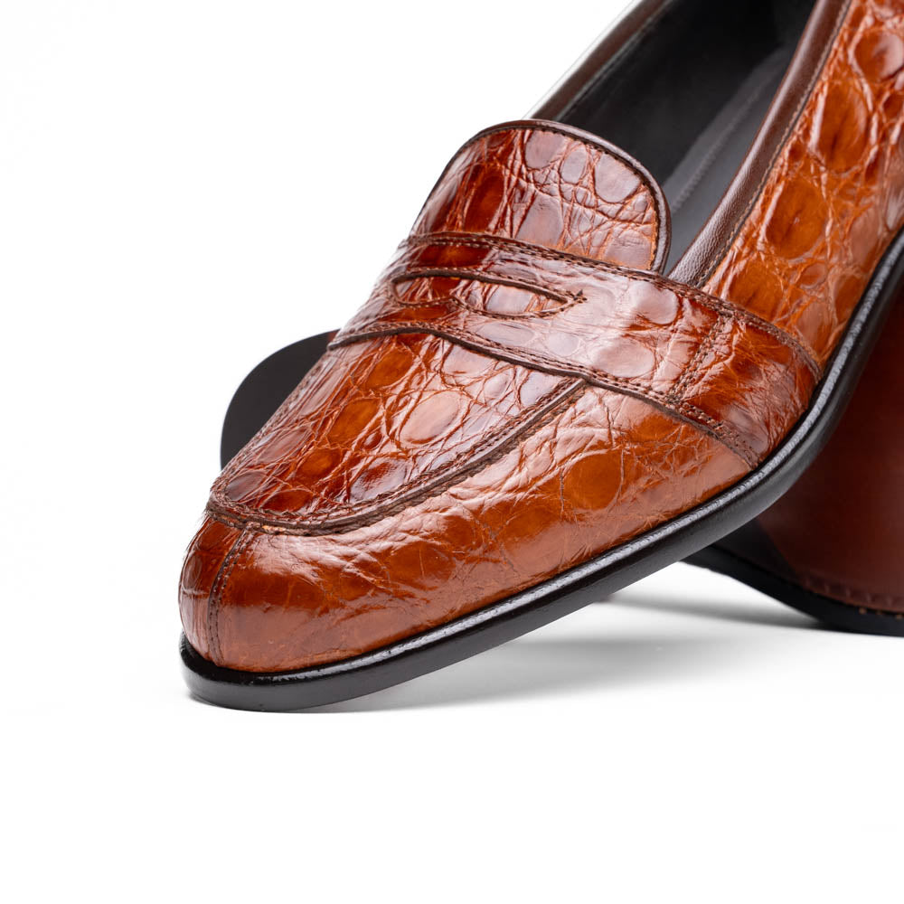 Zelli Italia 11-119-CGN TUSCANY Crocodile Penny Loafer, Cognac Angled View