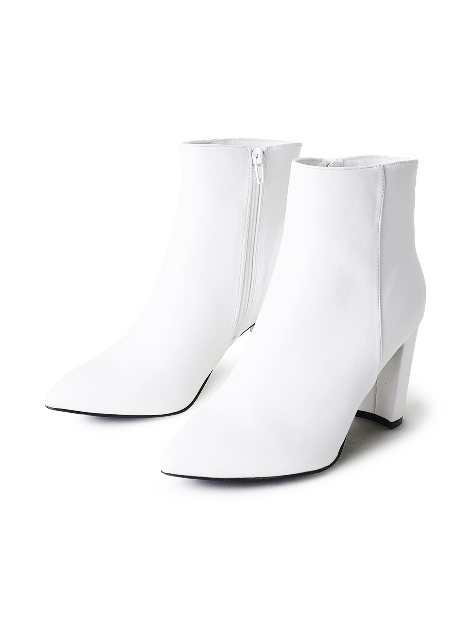 Wallice | White