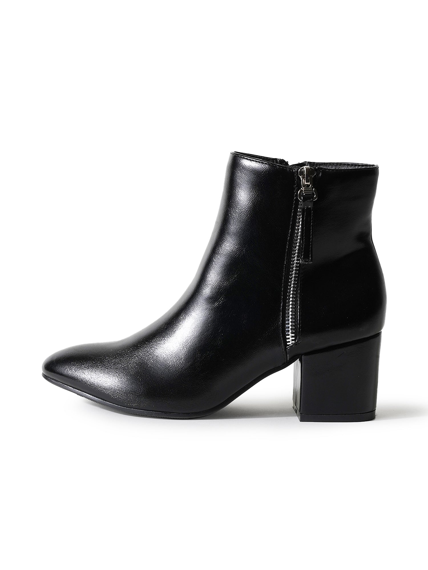 Zuma | Black